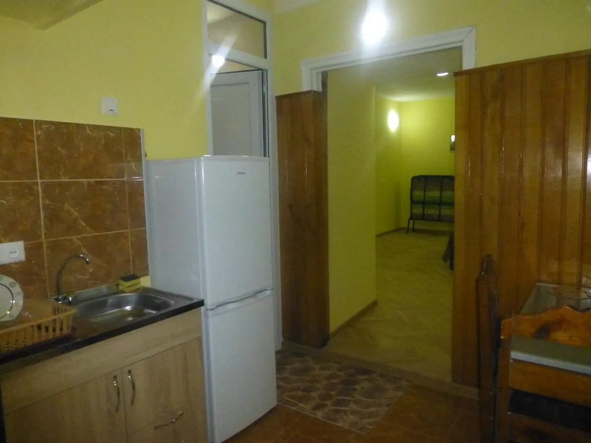 Room 1 Tbiliszi Apartman